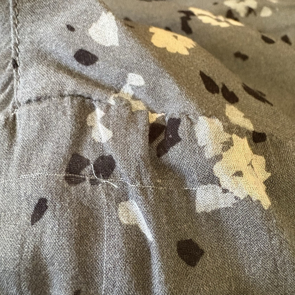 Anthropologie Cloth & Stone Floral Blouse Extra Small - Picture 3 of 13